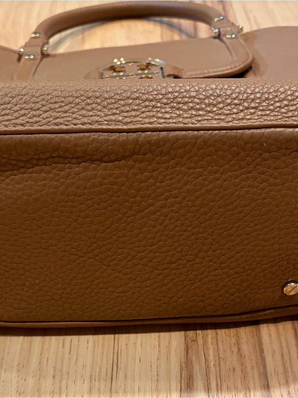Authentic Tory Burch Amanda hobo bag VGUC with detachable strap - Picture 8 of 10